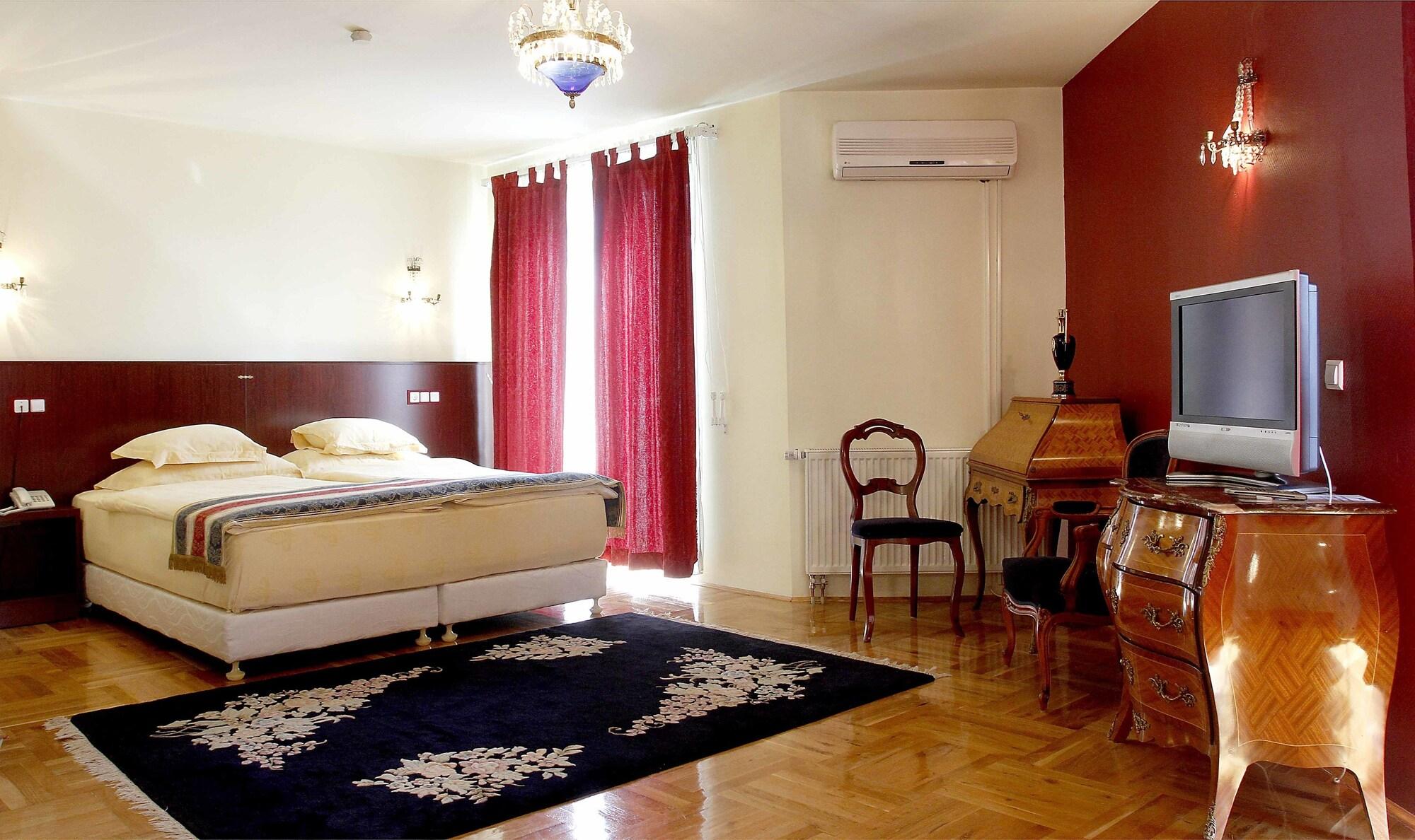 Hotel Octagon Sarajevo Exteriör bild