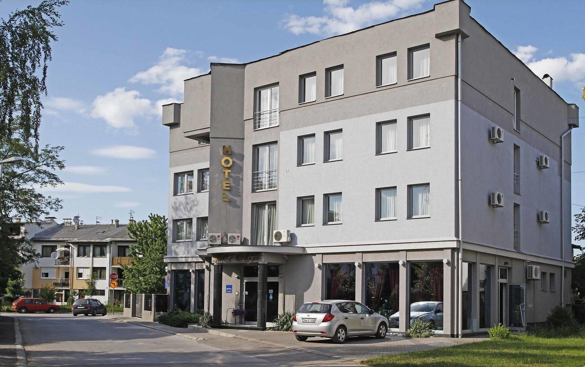 Hotel Octagon Sarajevo Exteriör bild
